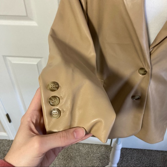 NWT Joie Faux Leather Tan Beige Blazer Coat Jacket - Picture 4 of 8